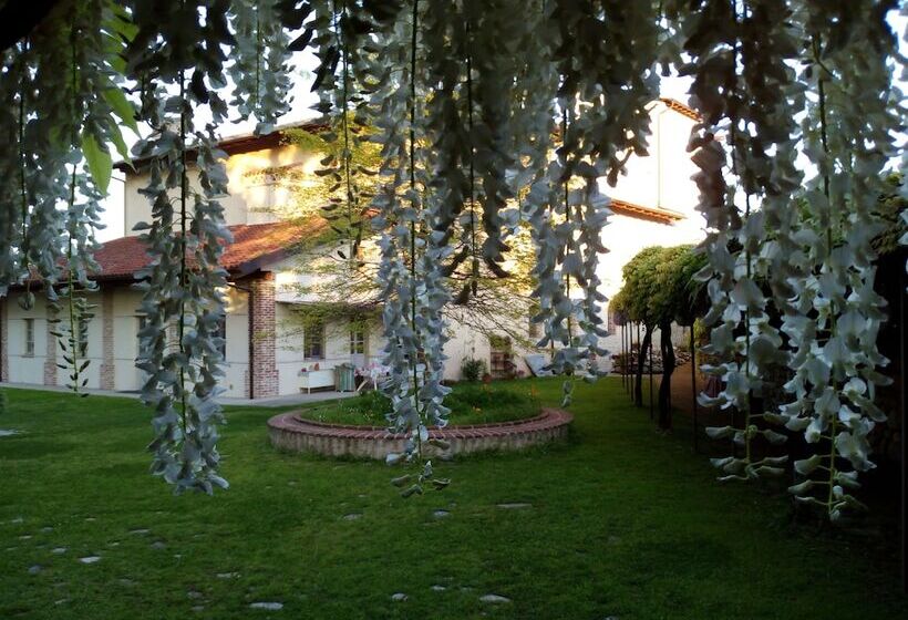 تختخواب و صبحانه Casa Torre Allera