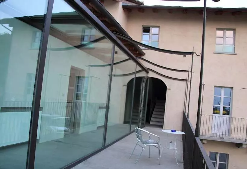 تختخواب و صبحانه Casa Torre Allera