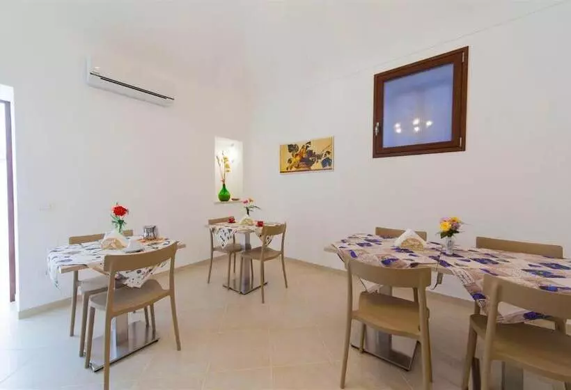 تختخواب و صبحانه Sole Di Trapani