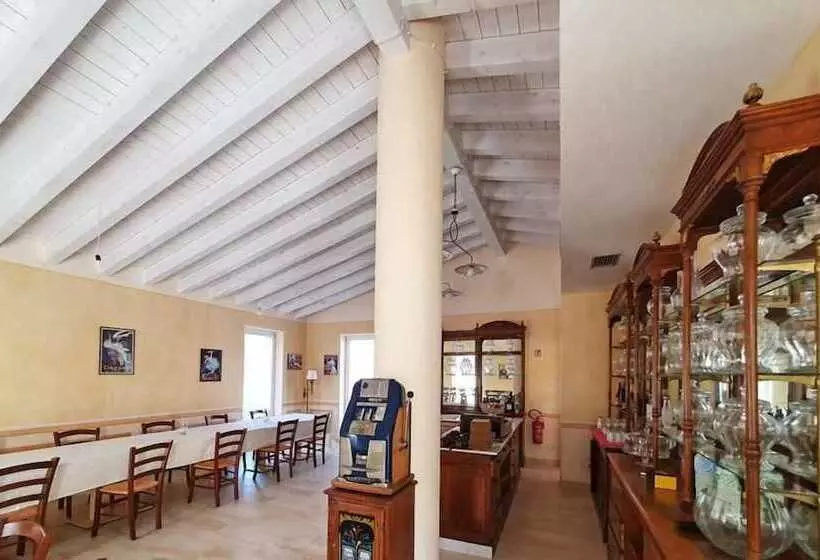 Hotelli Borgo Alla Sorgente