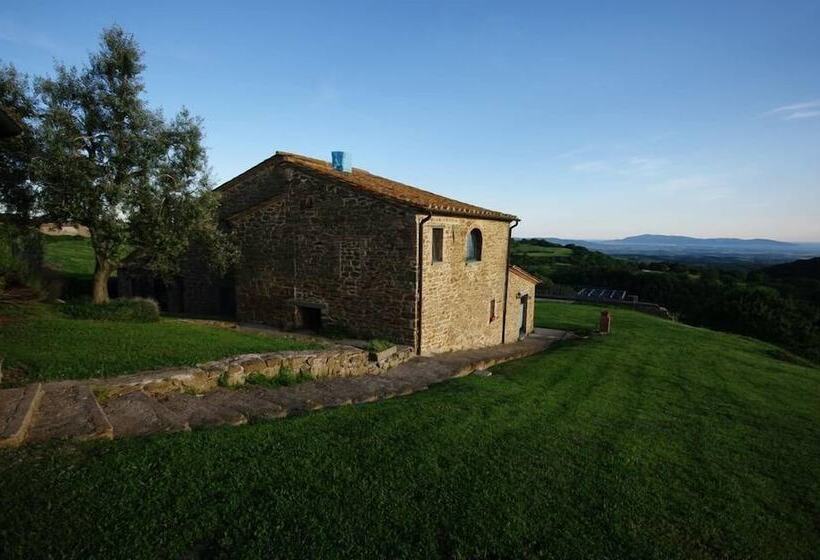 田舎風ホテル La Poderina