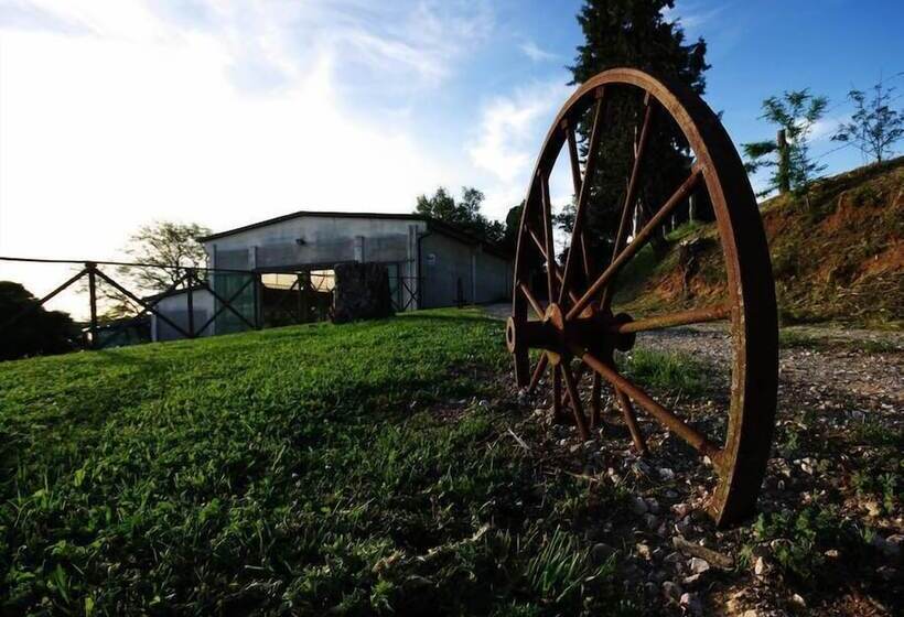 田舎風ホテル La Poderina