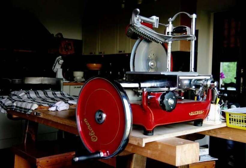 田舎風ホテル La Poderina