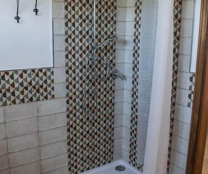 田舎風ホテル La Poderina