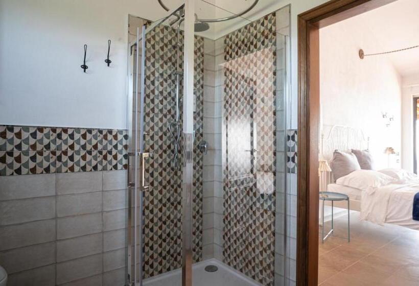 田舎風ホテル La Poderina