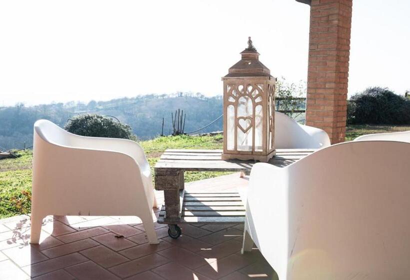 田舎風ホテル La Poderina