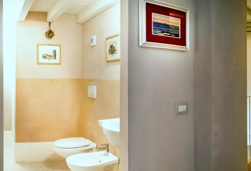 田舎風ホテル Bioagriturismo Podere Montisi