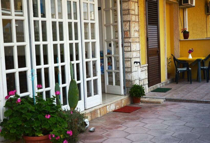 مبيت وإفطار Villa Felice