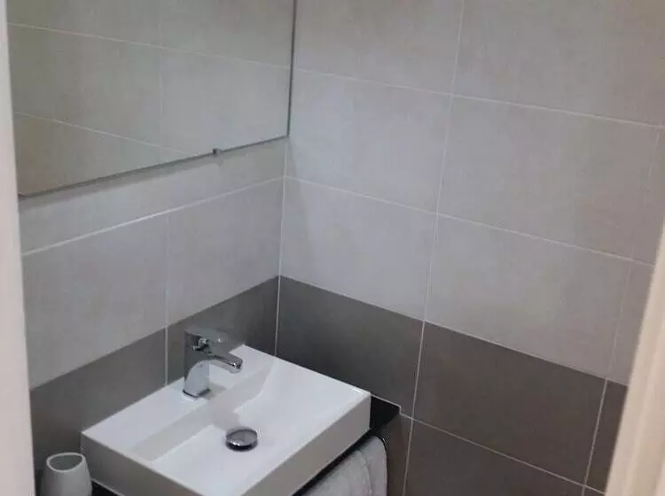 Aamiaismajoitus (B&B) Villa Felice