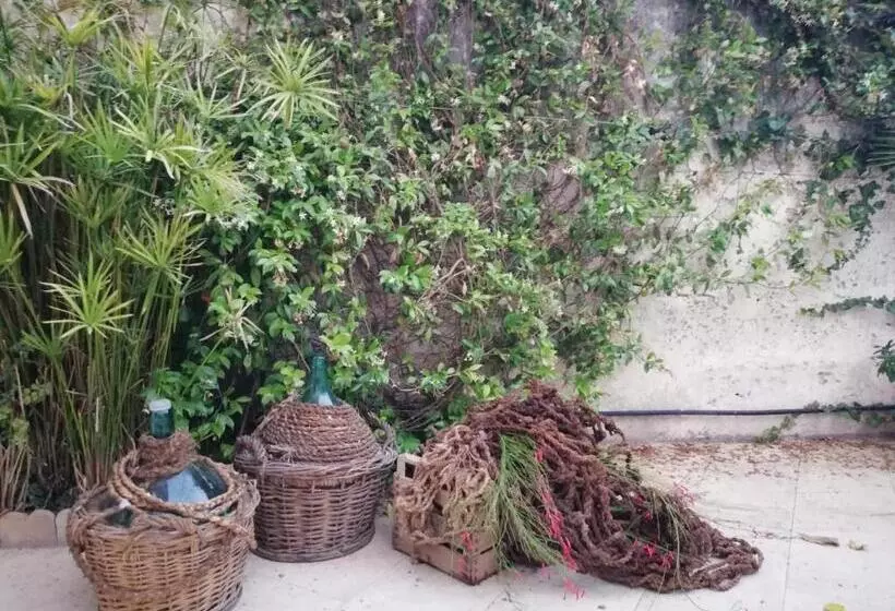 Majatalo Agorà Suites & Apartments