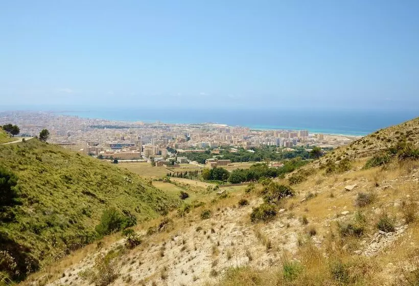 ペンション Casa Romeo   Relax Nel Cuore Di Erice