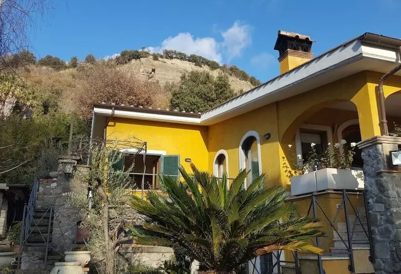 Aamiaismajoitus (B&B) Il Nido Del Falco