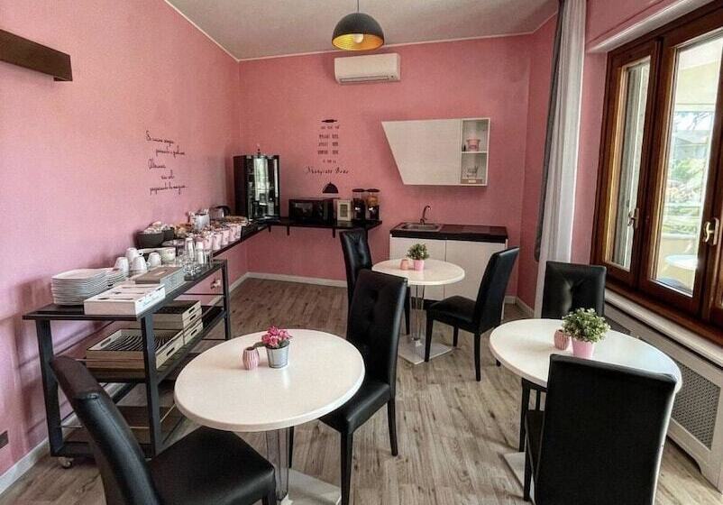 Nocleg ze śniadaniem Resort La Magnolia