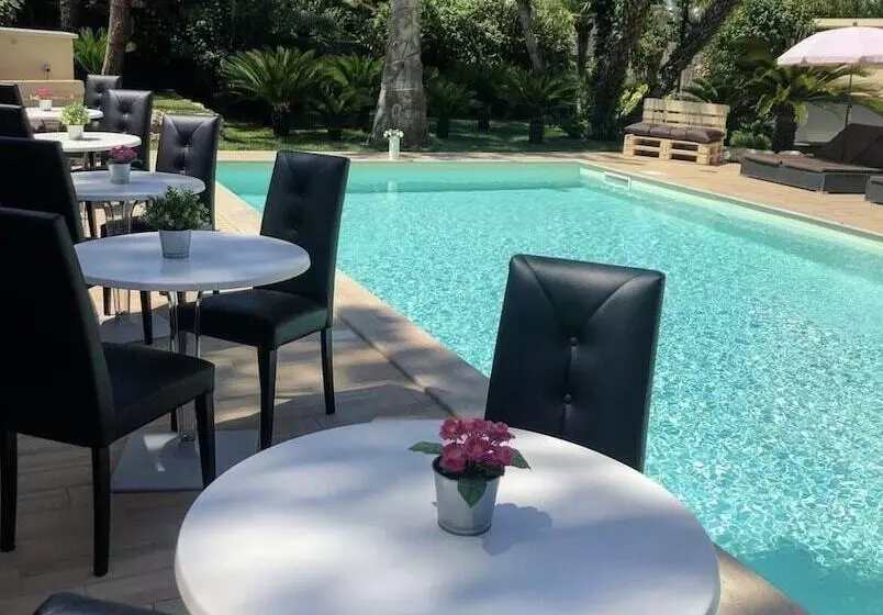 ベッドアンドブレックファースト Resort La Magnolia