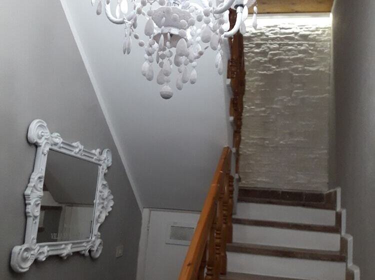 مبيت وإفطار Villa San Nicola