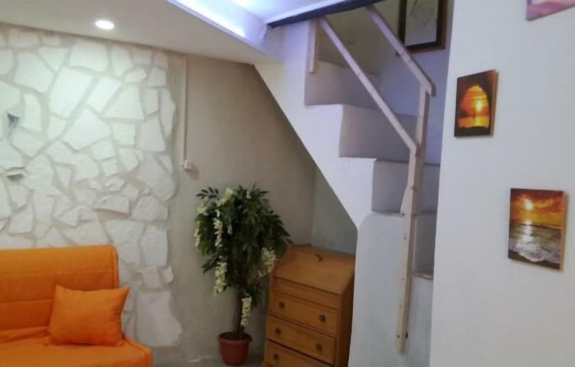 مبيت وإفطار Villa San Nicola