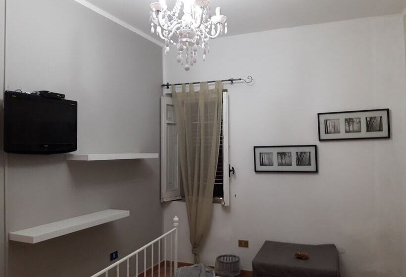 مبيت وإفطار Villa San Nicola