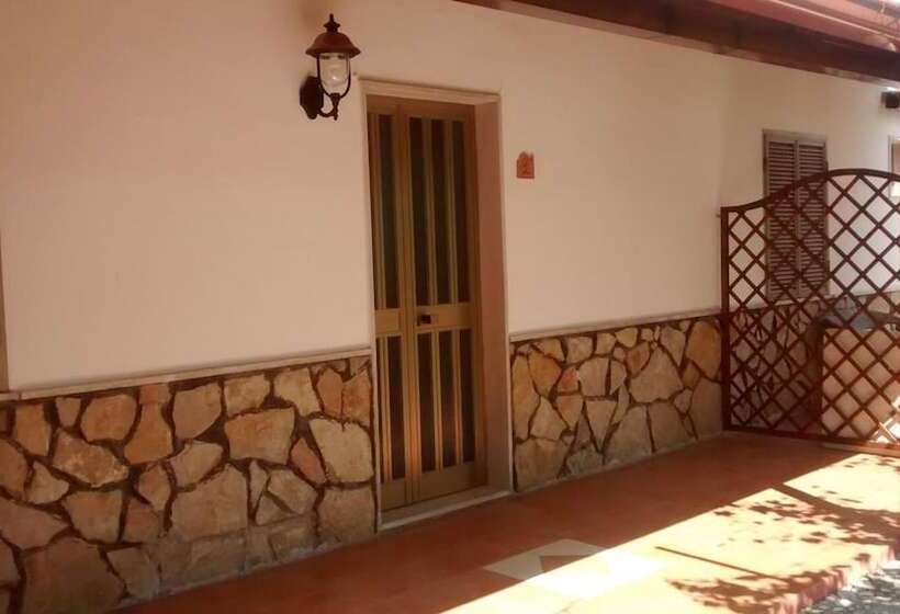 Case Vacanze La Paloma