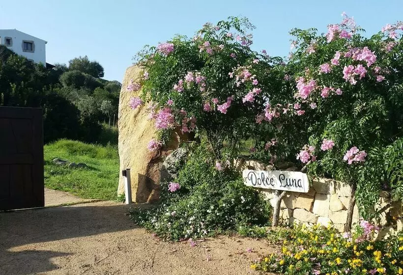 Dolce Luna Bed And Breakfast