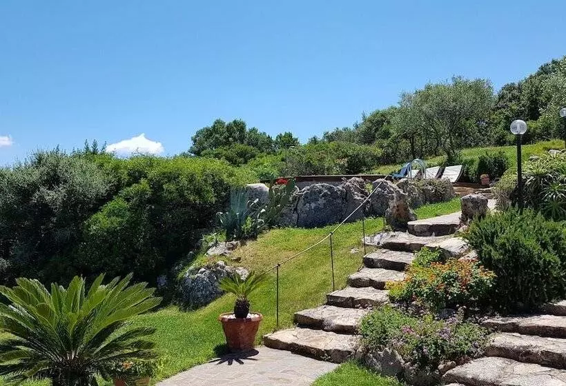 Dolce Luna Bed And Breakfast