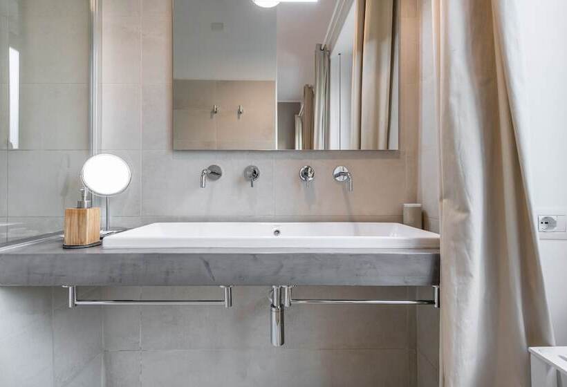 Bed and Breakfast Dome