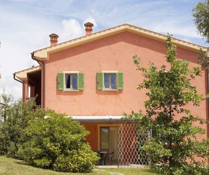 교외 호텔 Agriturismo Bio Podere Doganelle