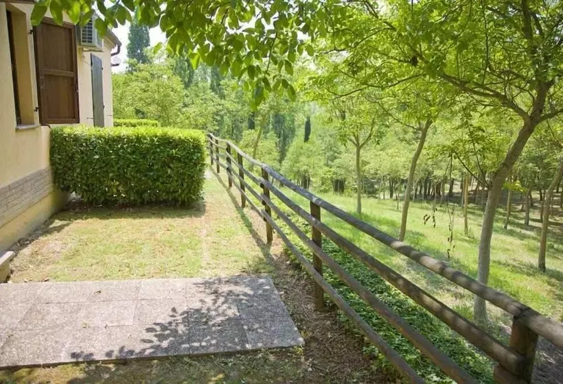 Lomakeskus Centro Vacanze Verde Azzurro