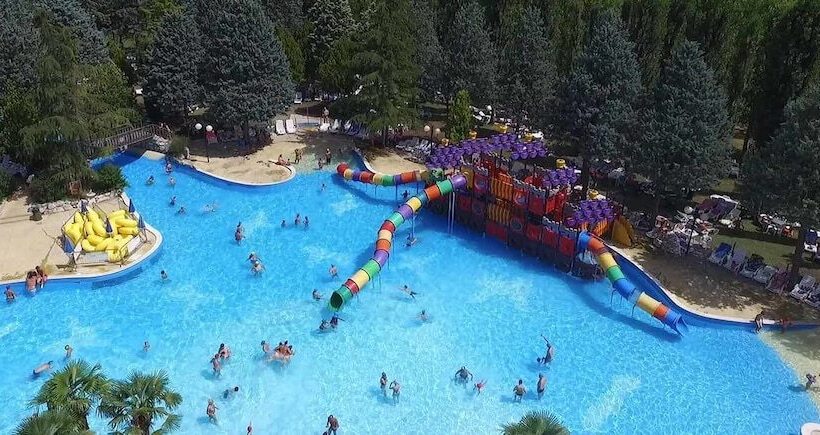 אתר נופש Centro Vacanze Verde Azzurro