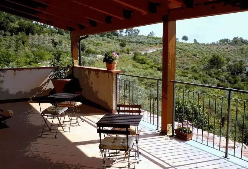 Aamiaismajoitus (B&B) Agriturismo Villa Vea