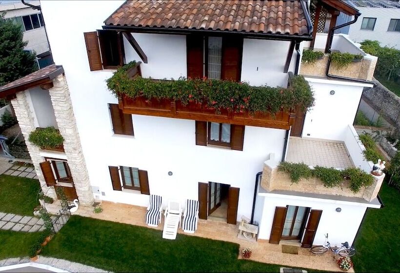 ベッドアンドブレックファースト Le Cicogne