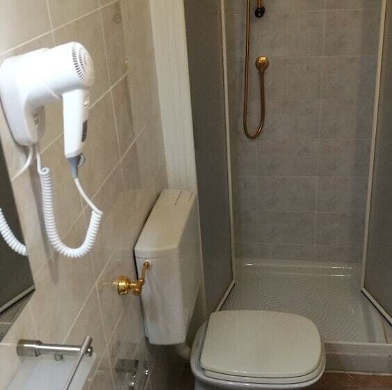 ベッドアンドブレックファースト Le Cicogne