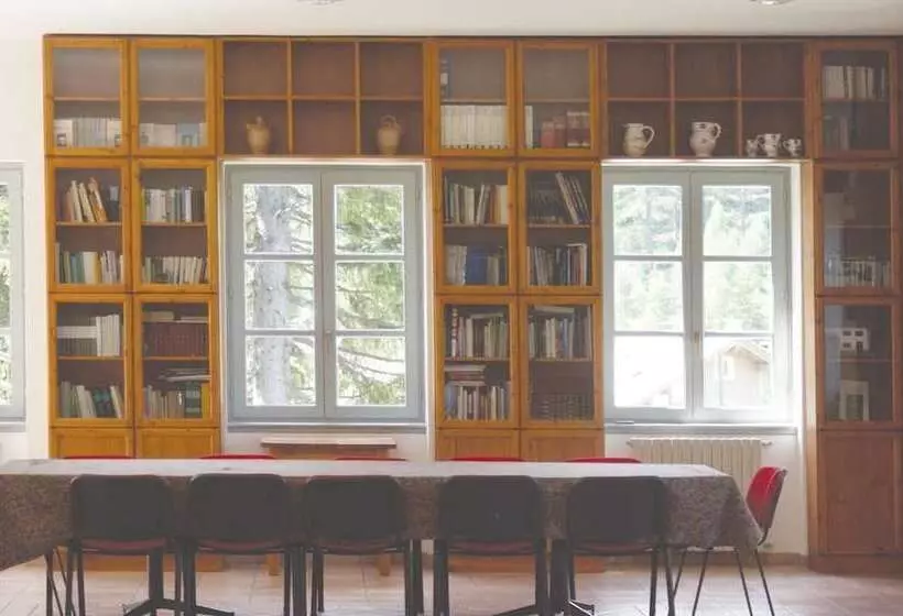 مسافرخانه Casa Alpina San Luigi