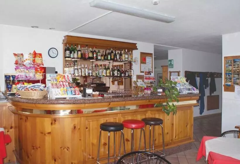 مسافرخانه Casa Alpina San Luigi