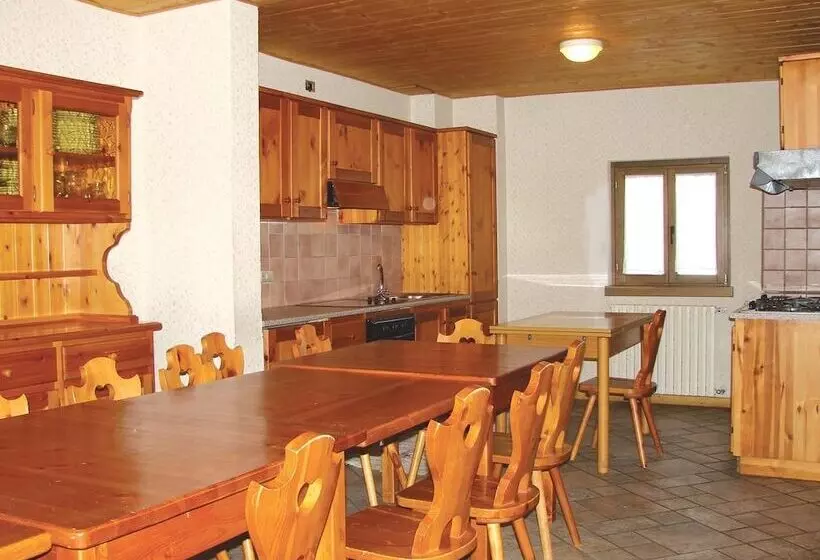 مسافرخانه Casa Alpina San Luigi