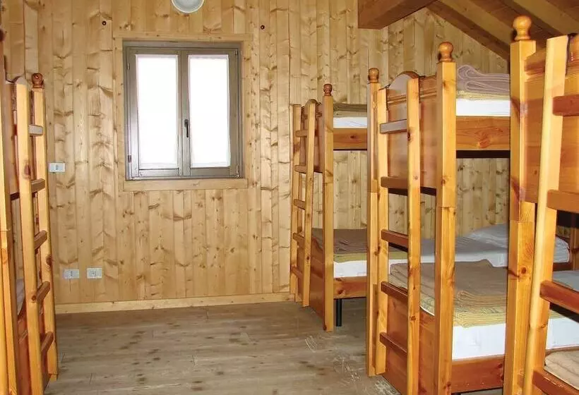 مسافرخانه Casa Alpina San Luigi