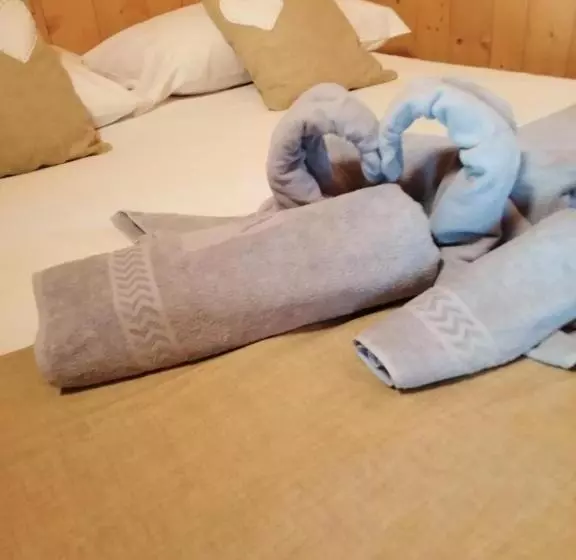 مسافرخانه Casa Alpina San Luigi