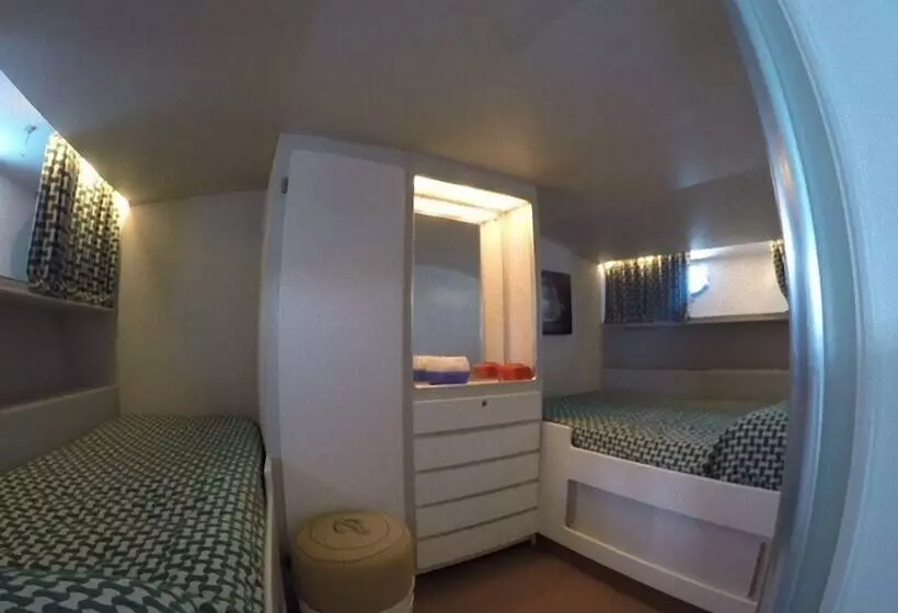 ホテル Yacht Suite Rosignano Solvay