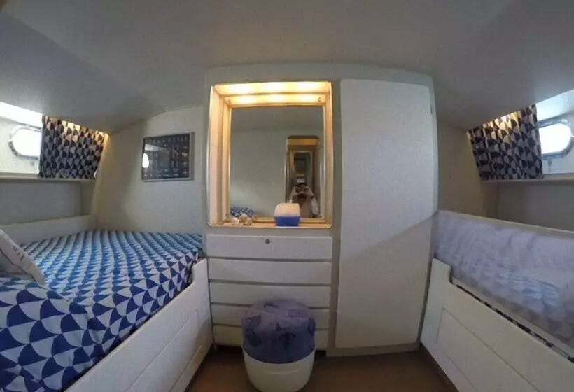 ホテル Yacht Suite Rosignano Solvay