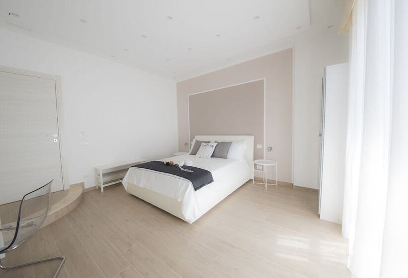 پانسیون Cherie B&b  Salerno