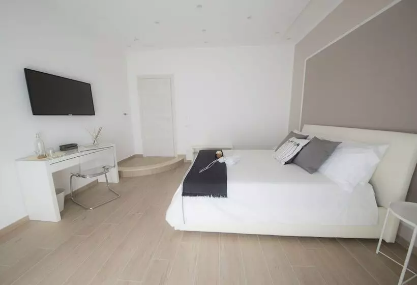 پانسیون Cherie B&b  Salerno