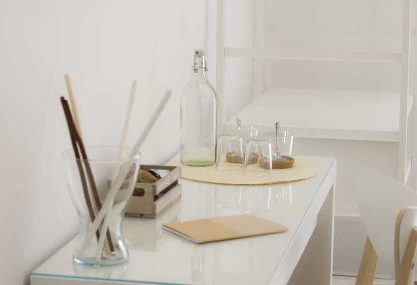 پانسیون Cherie B&b  Salerno