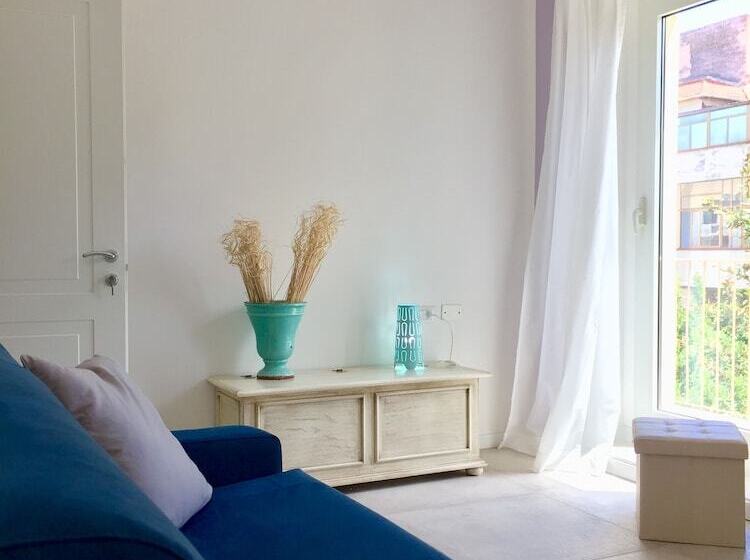 ベッドアンドブレックファースト Angioy 18