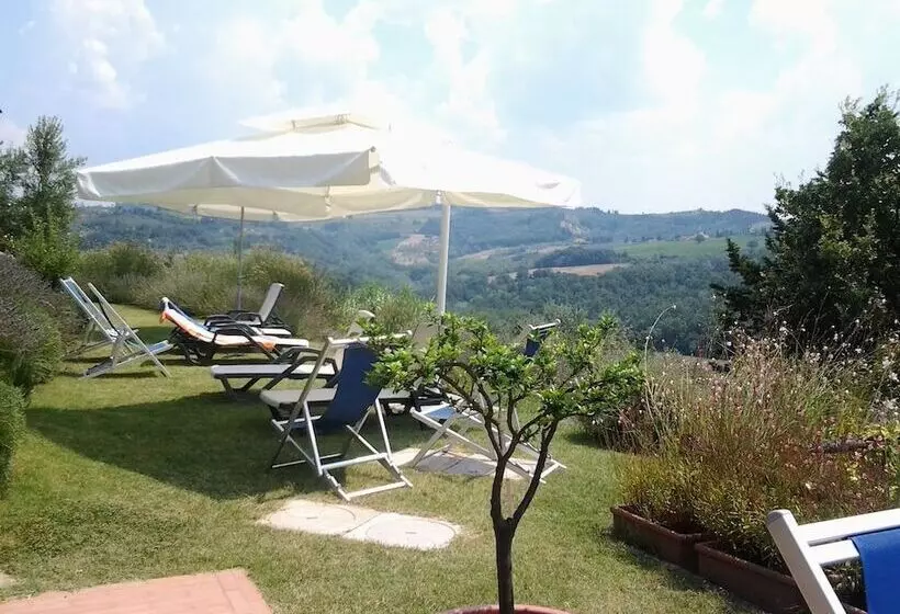 田舎風ホテル La Rocca Di Montalbino