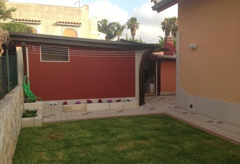 פנסיון Villa La Scogliera