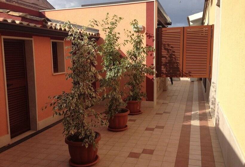 פנסיון Villa La Scogliera