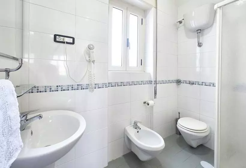 Hotelli Albergo Nuovo Belvedere