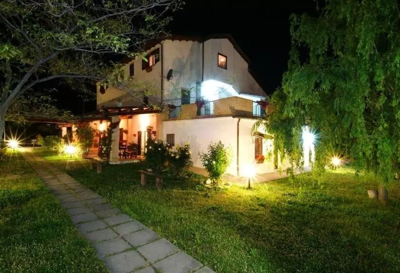 Maaseutuhotelli Agriturismo Il Portico