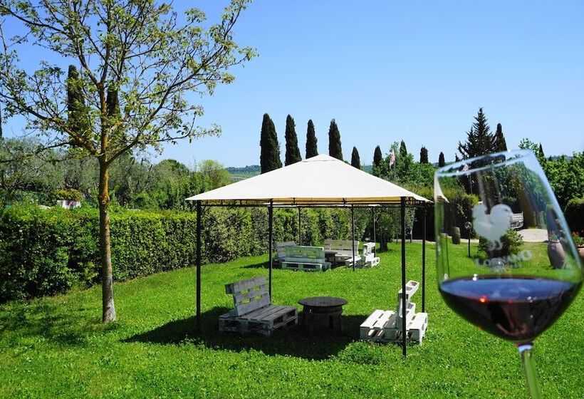 בית מלון כפרי Fattoria Lornano Winery