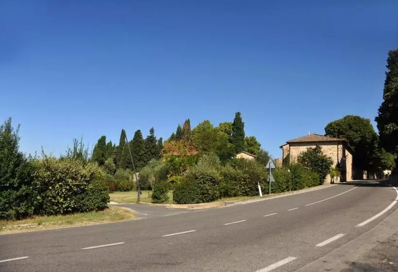 田舎風ホテル Fattoria Lornano Winery