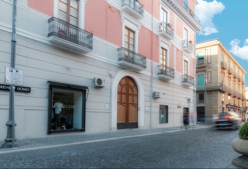 B&b Mariella S House